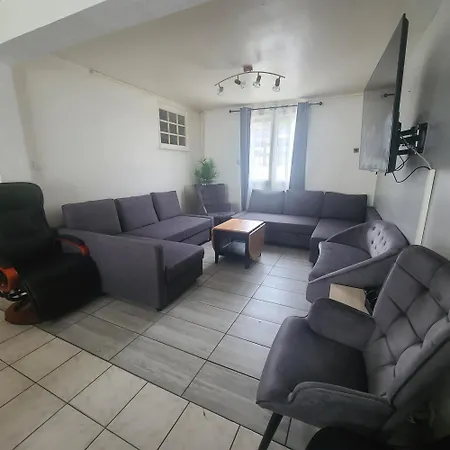Grande Maison Holiday home Brest